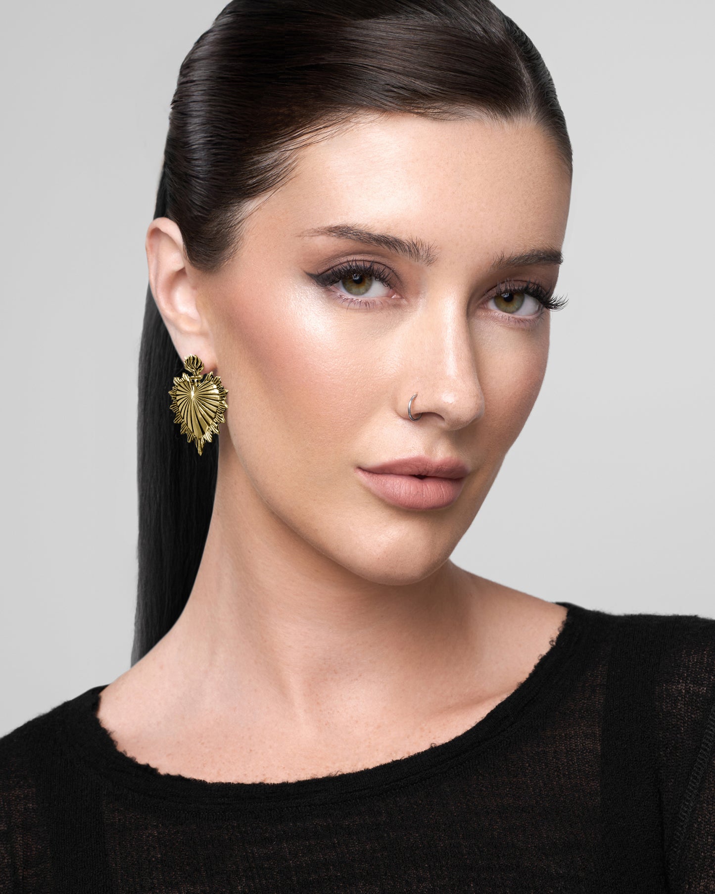 Sacred Heart Earrings-Ear Dangles- Gold - - Ask & Embla