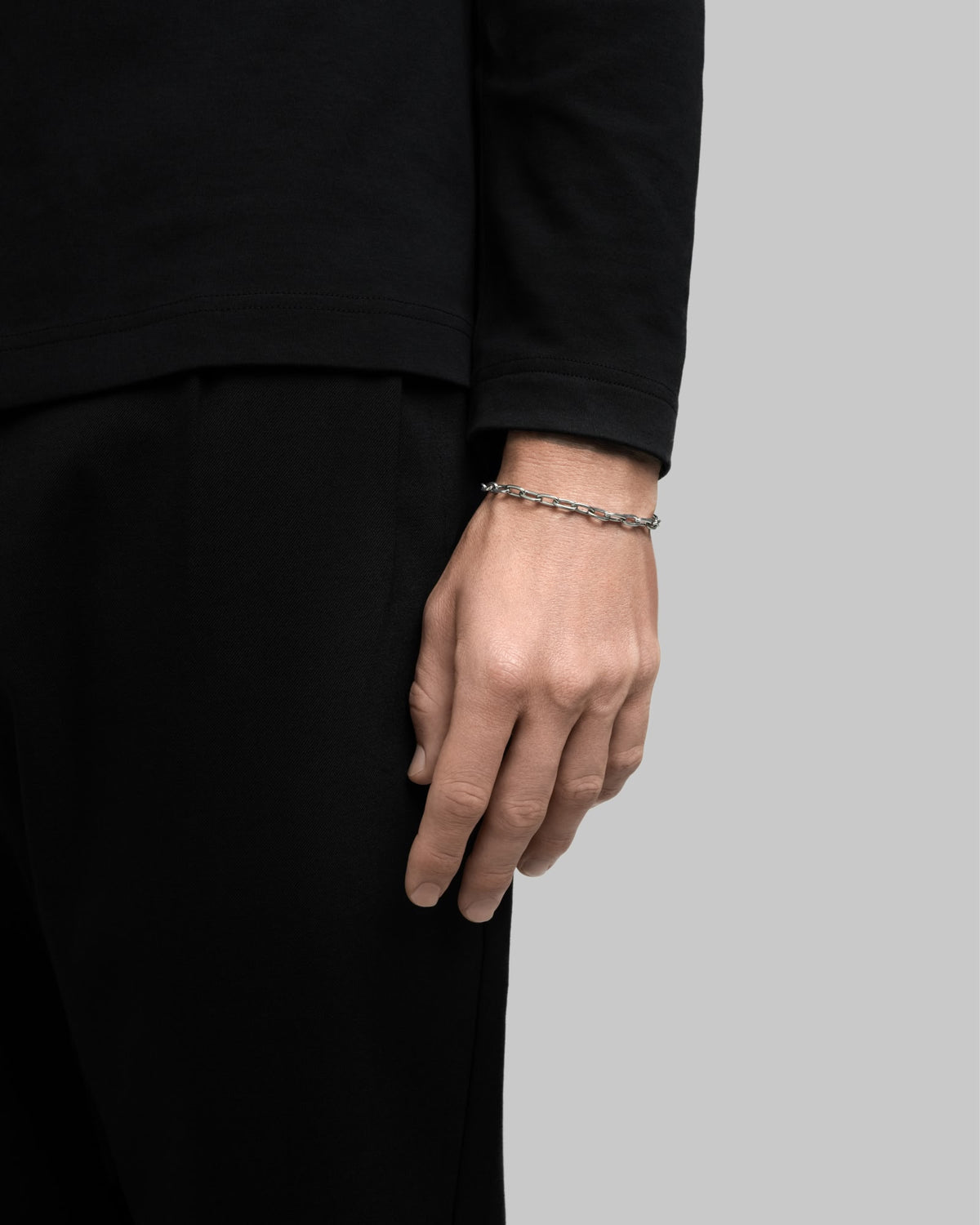 Exe bracelet