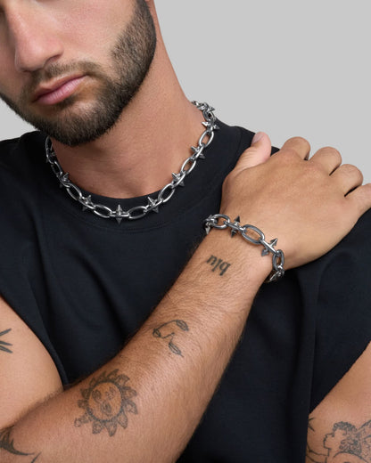 Lair necklace and bracelet set