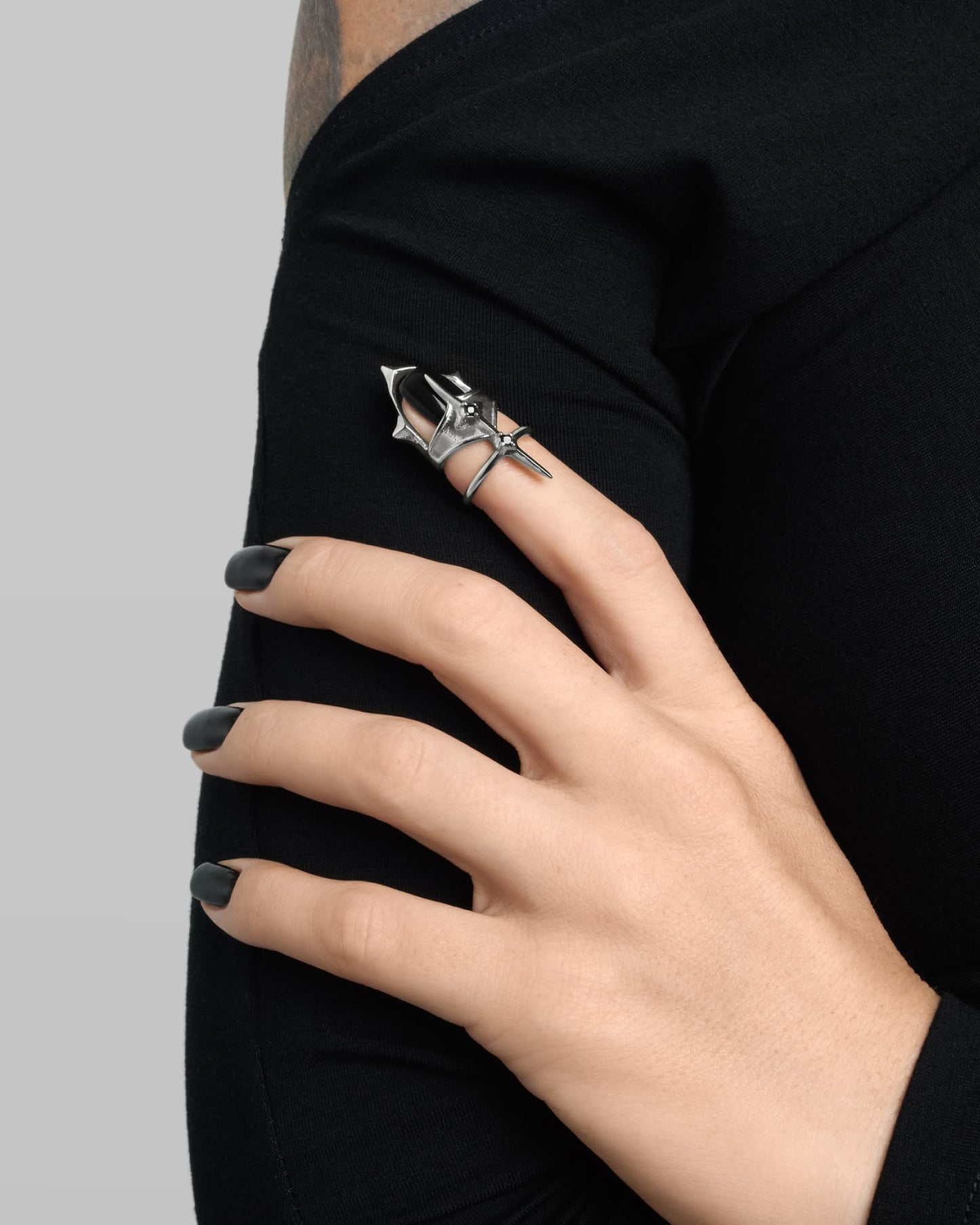 Valkyrie nail ring - Ask & Embla