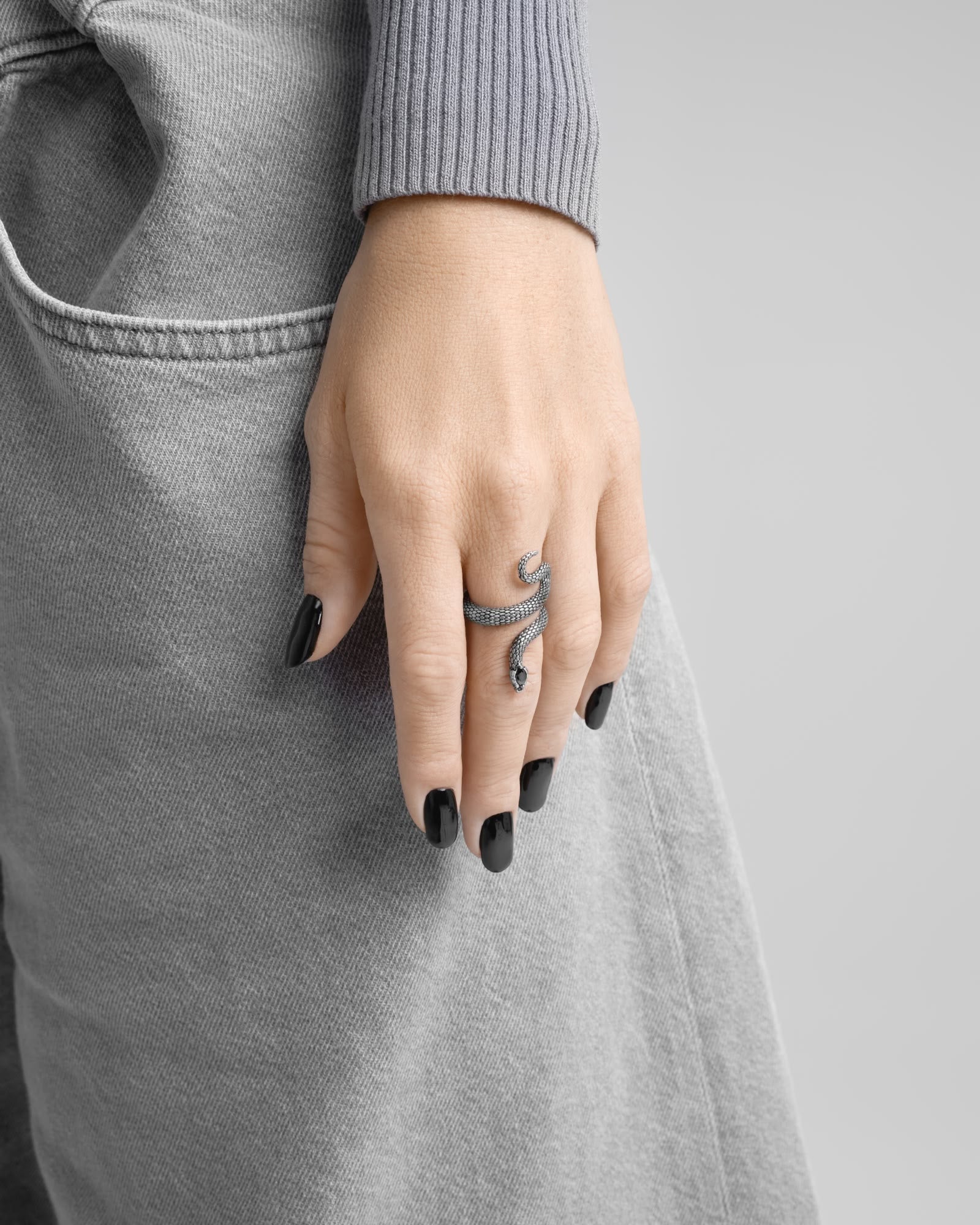 Sorcerer Serpent Ring-Rings- US 4 - Silver - Ask & Embla