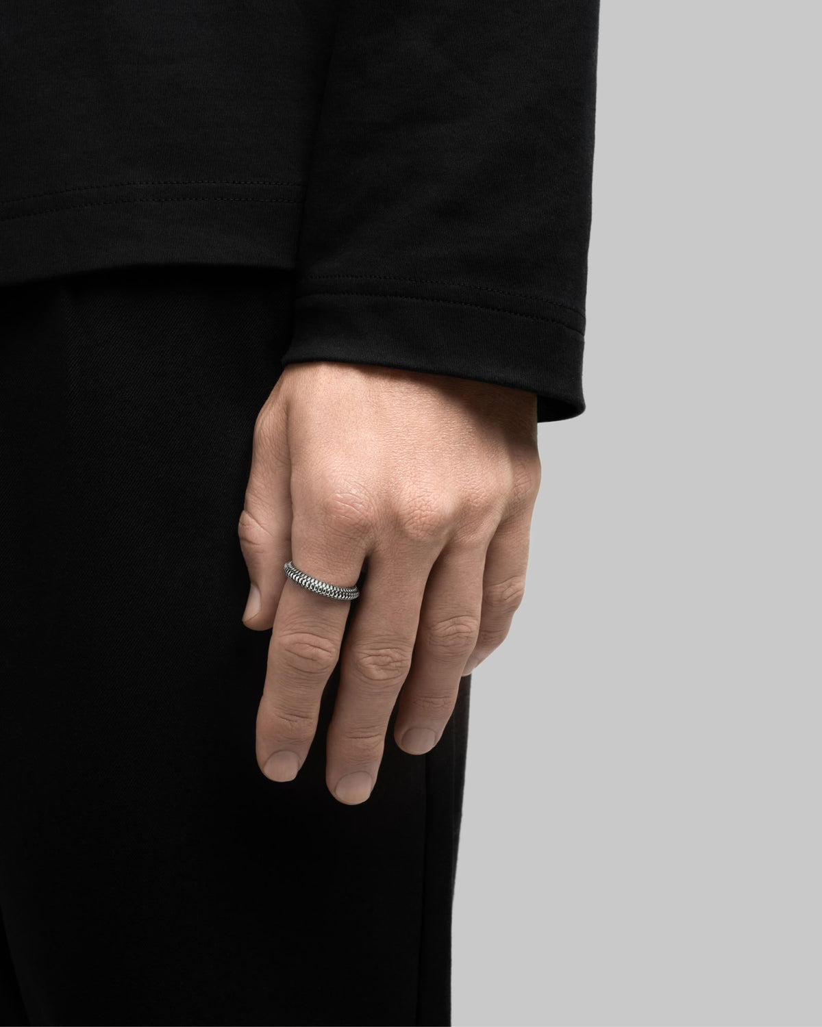 Sin serpent ring