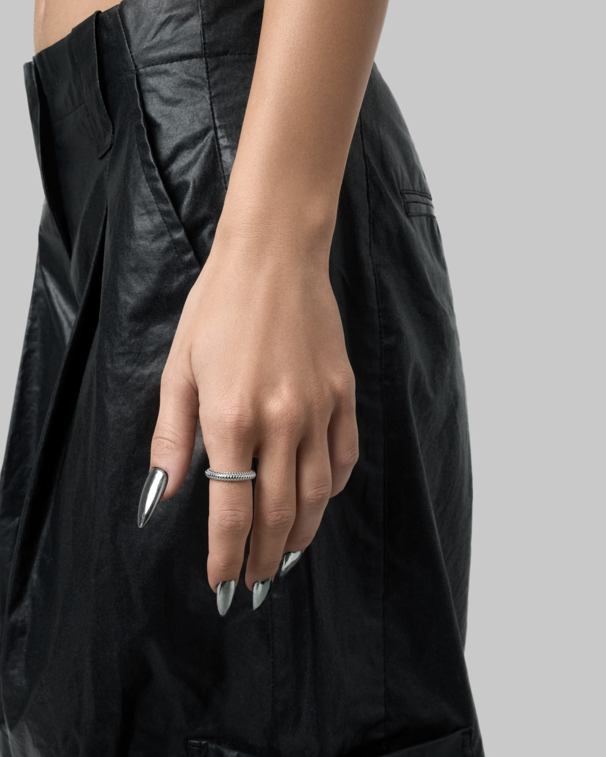 Sin serpent ring