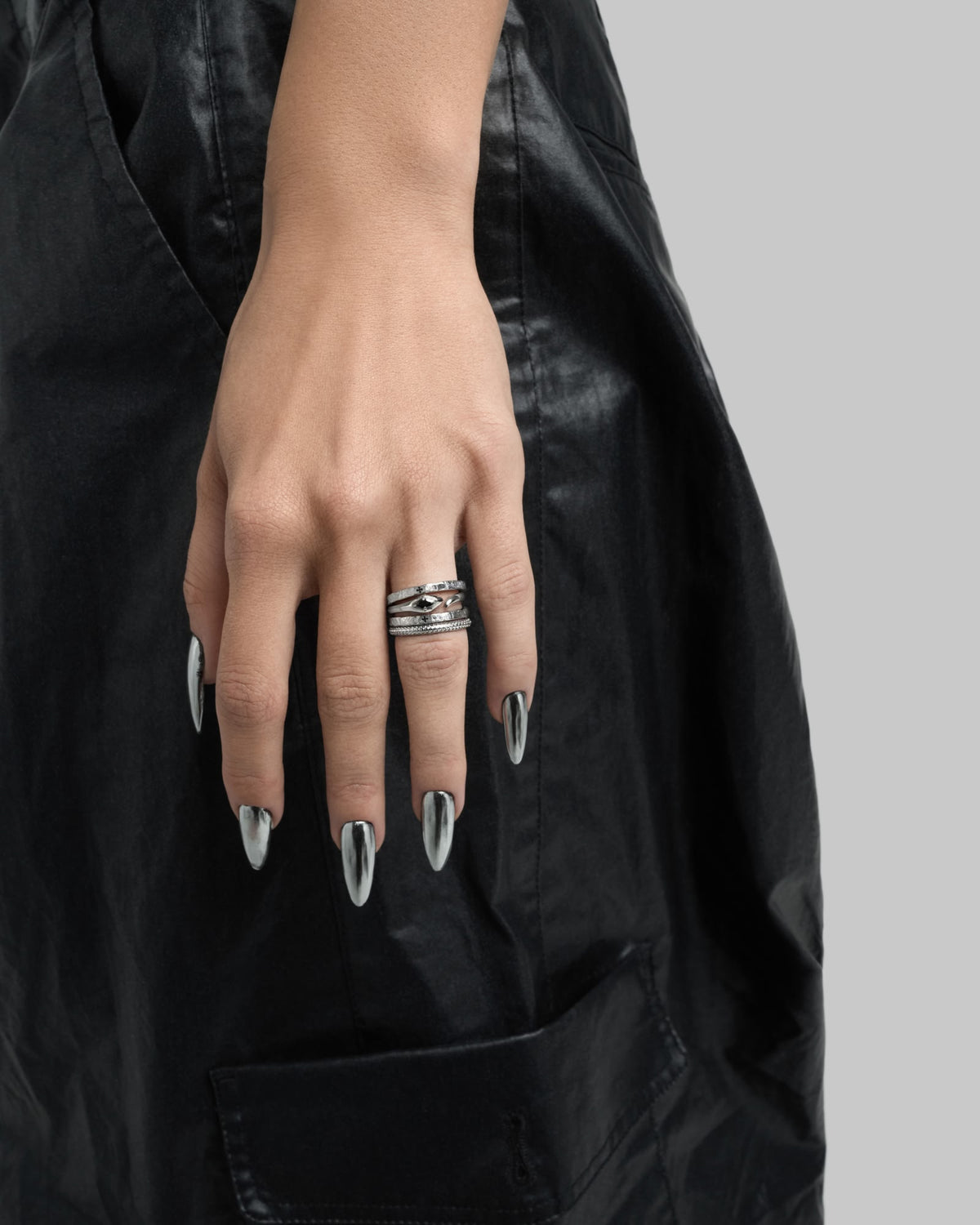 Sin serpent ring set