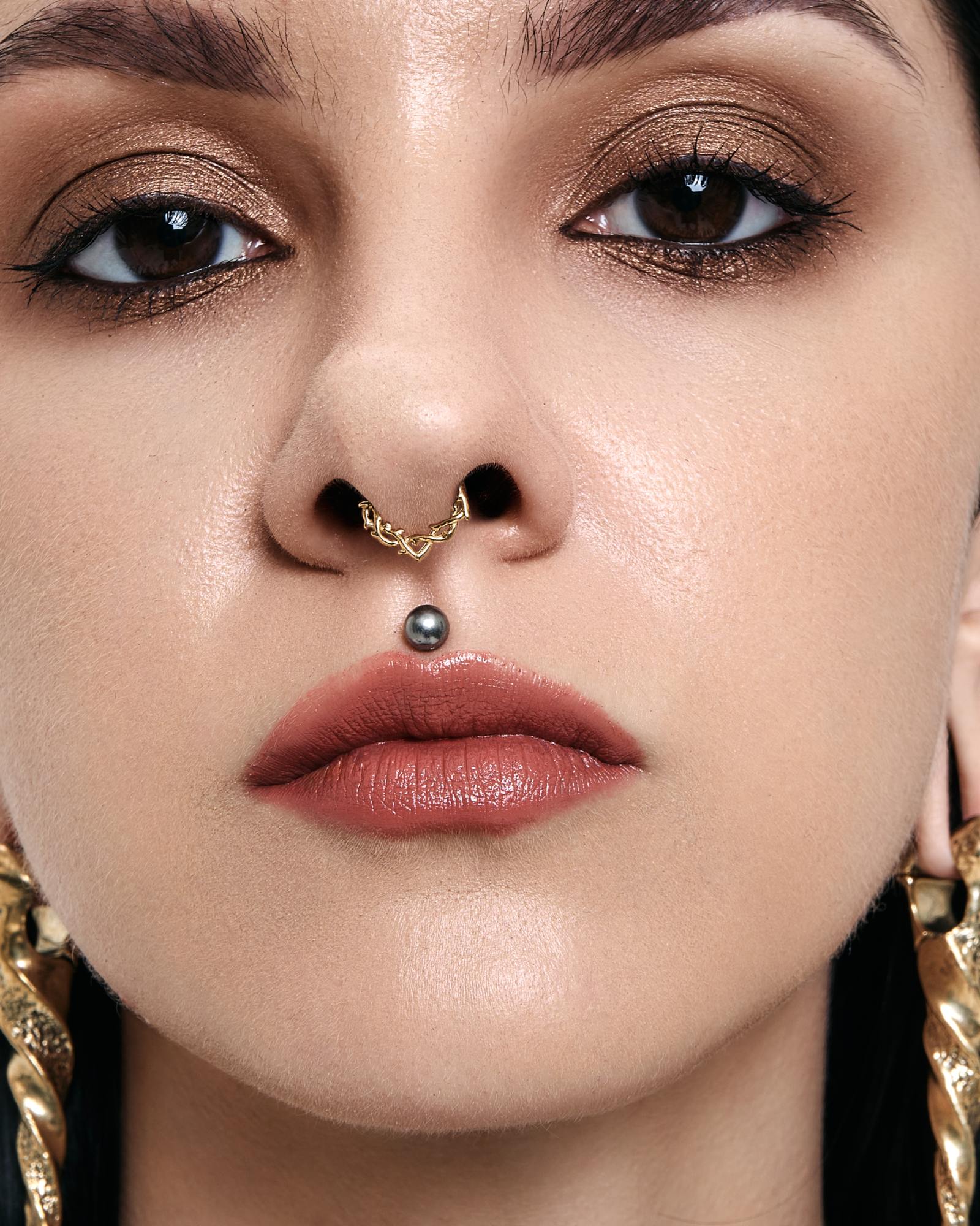 14k Solid factory Gold Septum,Daith Hammered Style Clicker..16g..8mm