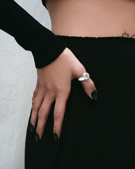 Oath Signet Ring-Rings- Gold - US5 - Ask & Embla
