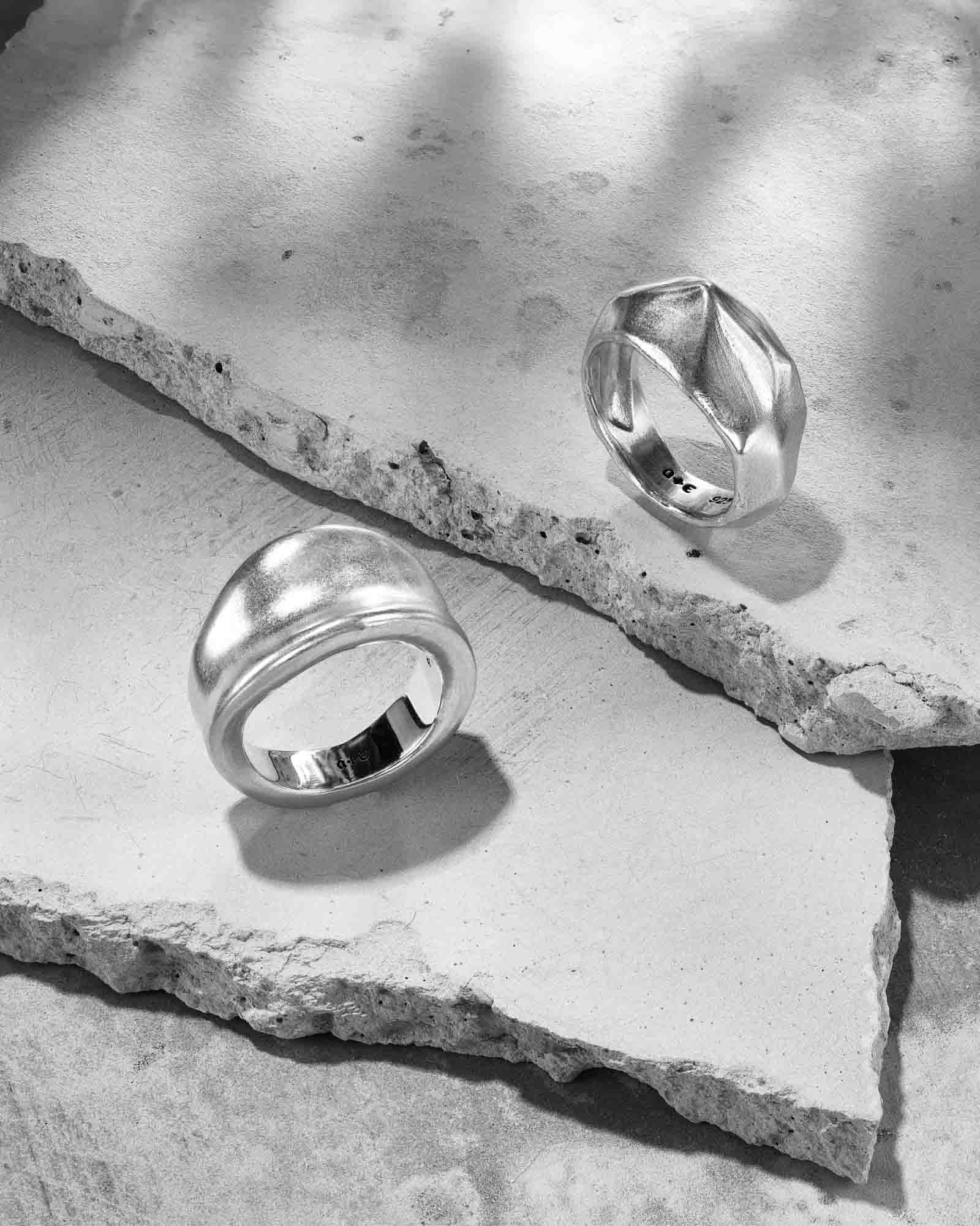 AMON RING | Rings | Plain Rings