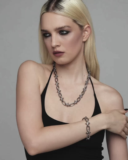 Lair necklace and bracelet set