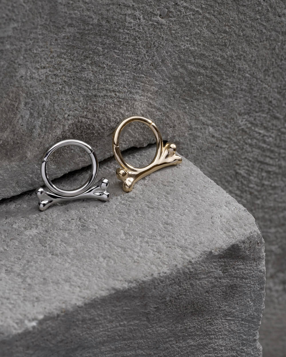 MARTYR CLICKER (14K Gold) | Body Jewelry | Septum Rings – Ask and