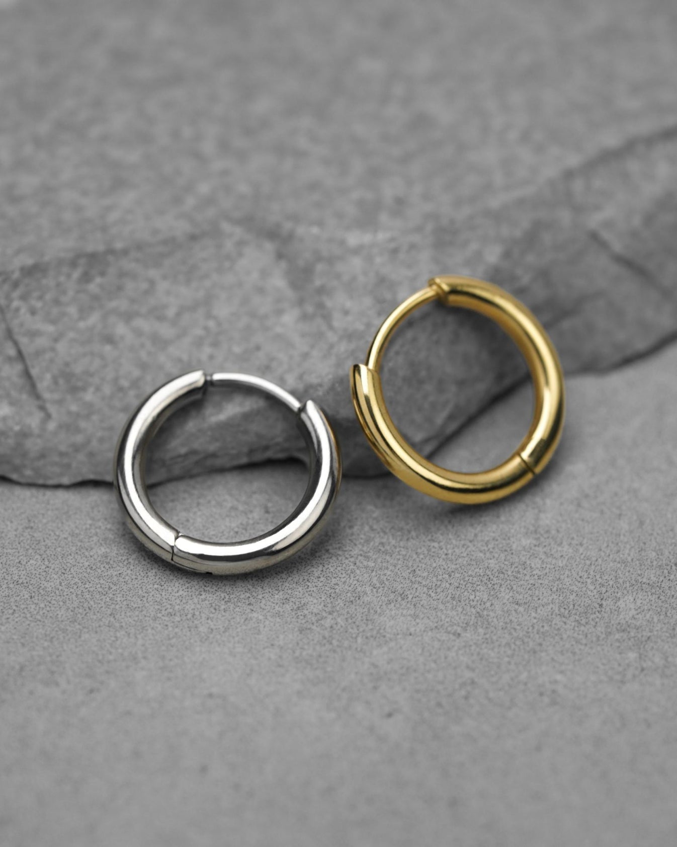 ES Around The Bend Huggies Earrings main image 1