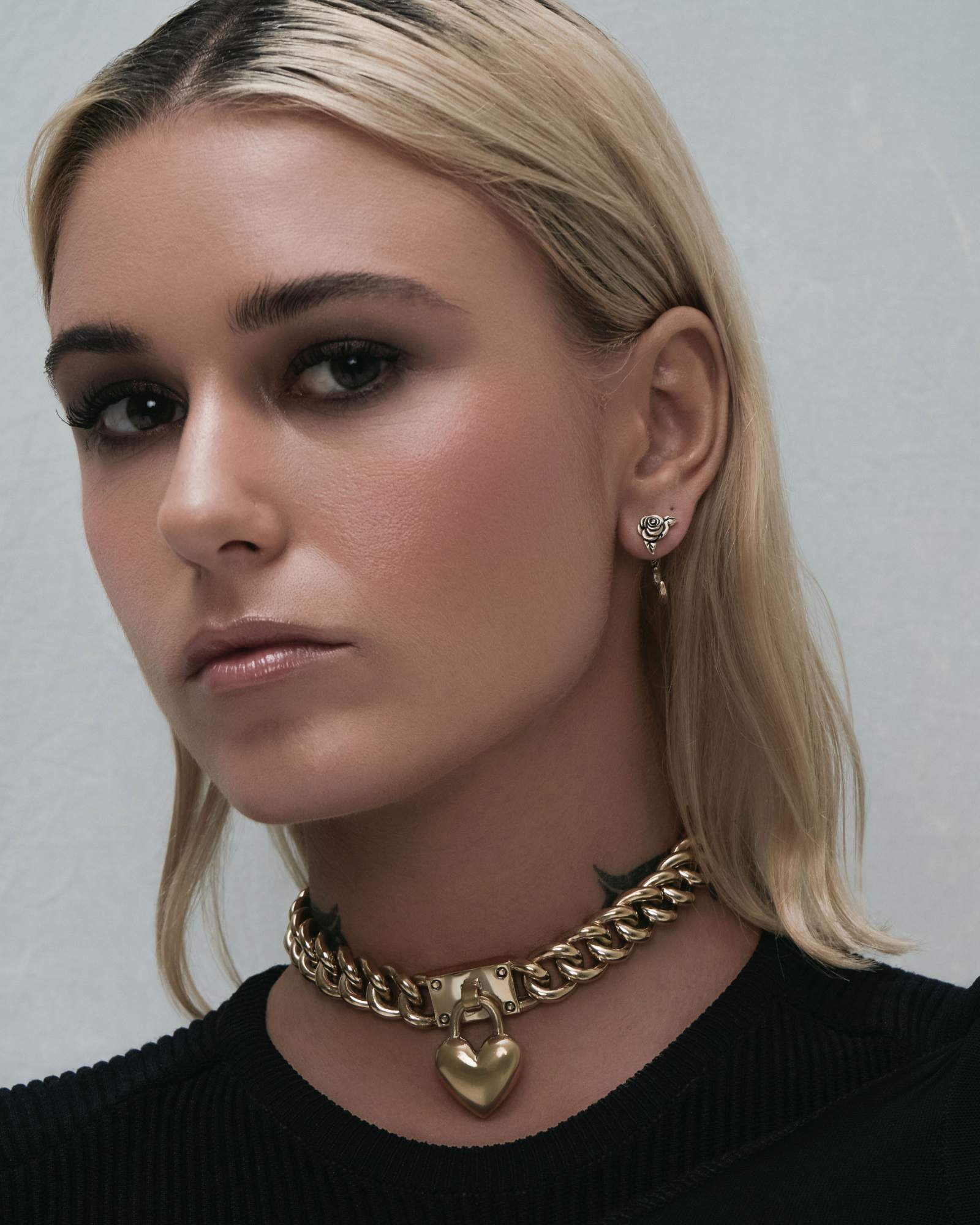 Renegade Rose Earrings-Ear Studs- Gold - - Ask & Embla