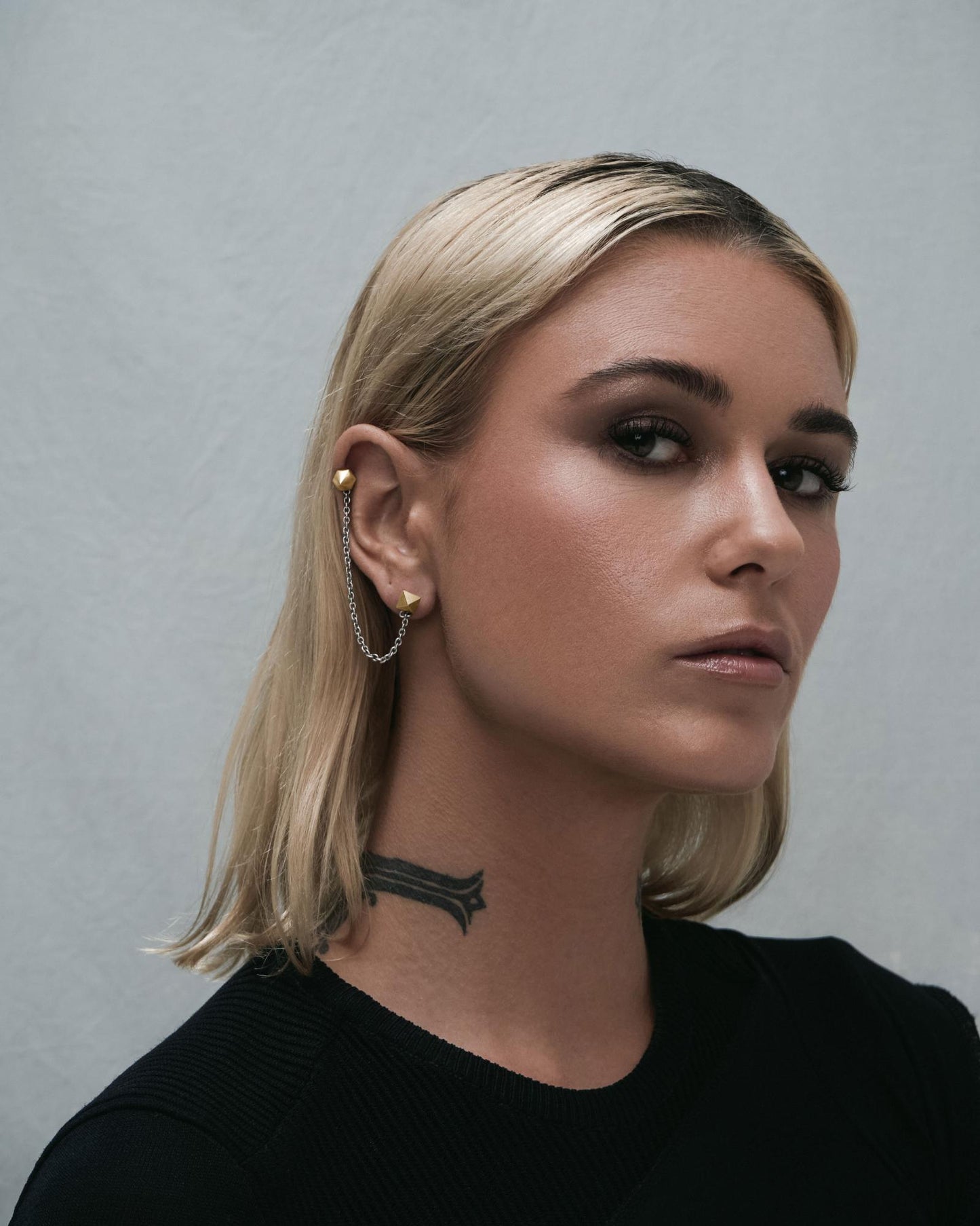 Sync Chain Earrings-Ear Studs- Two-toned (Gold and Silver) - - Ask & Embla