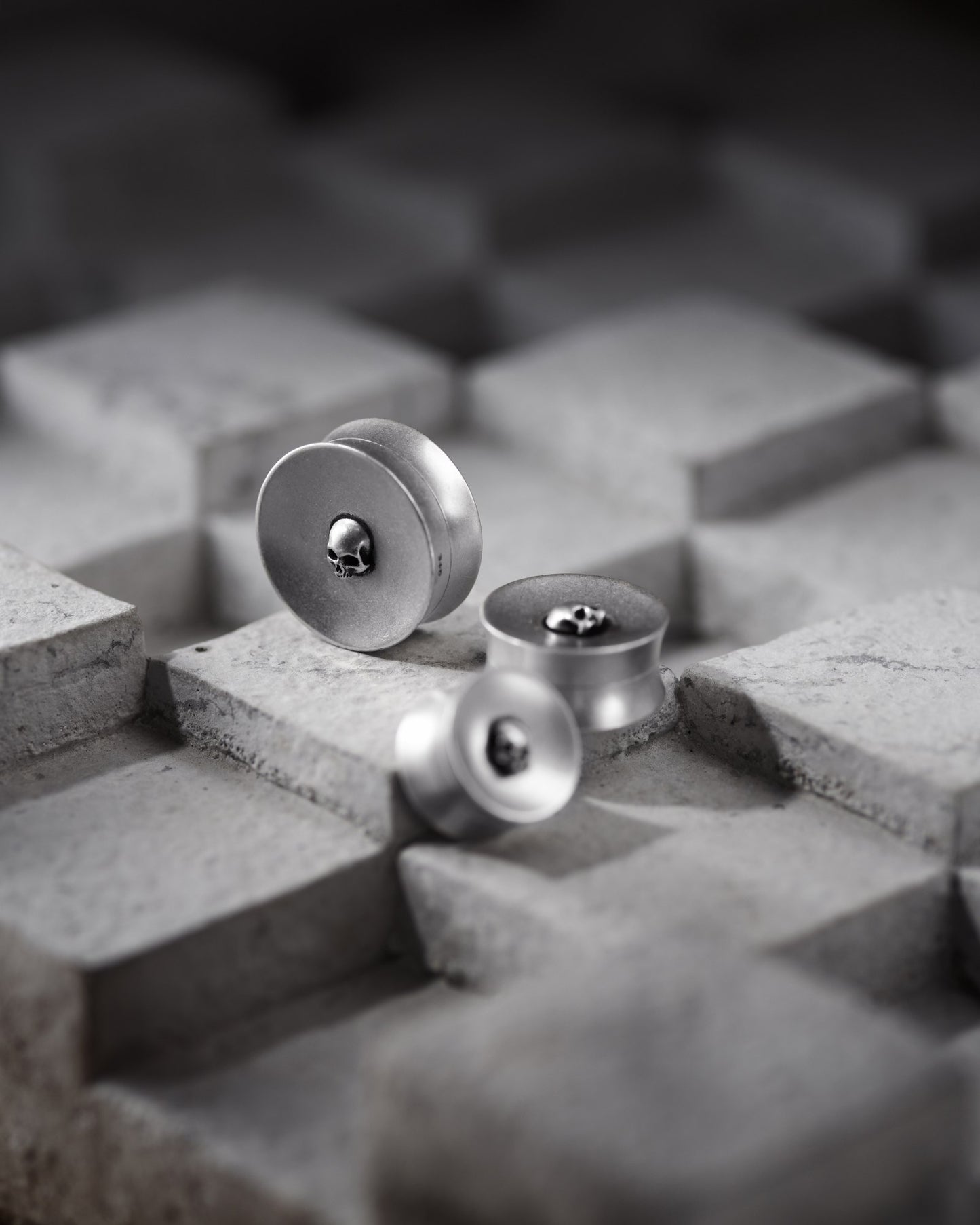 Cardinal Plugs-Plugs- Silver - 8mm (0g) - Ask & Embla