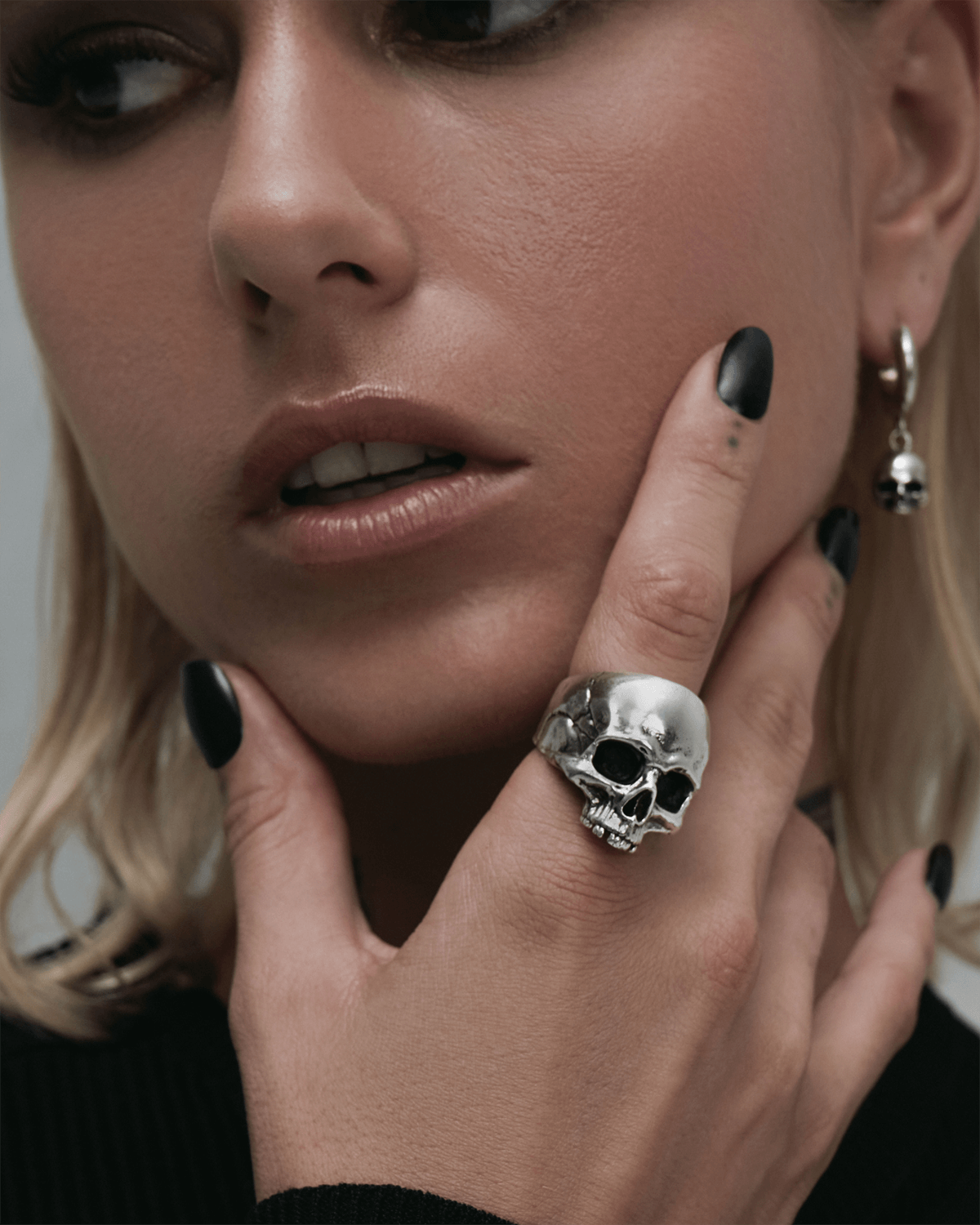 Cranium Ring-Rings- US 5 - Gold - Ask & Embla