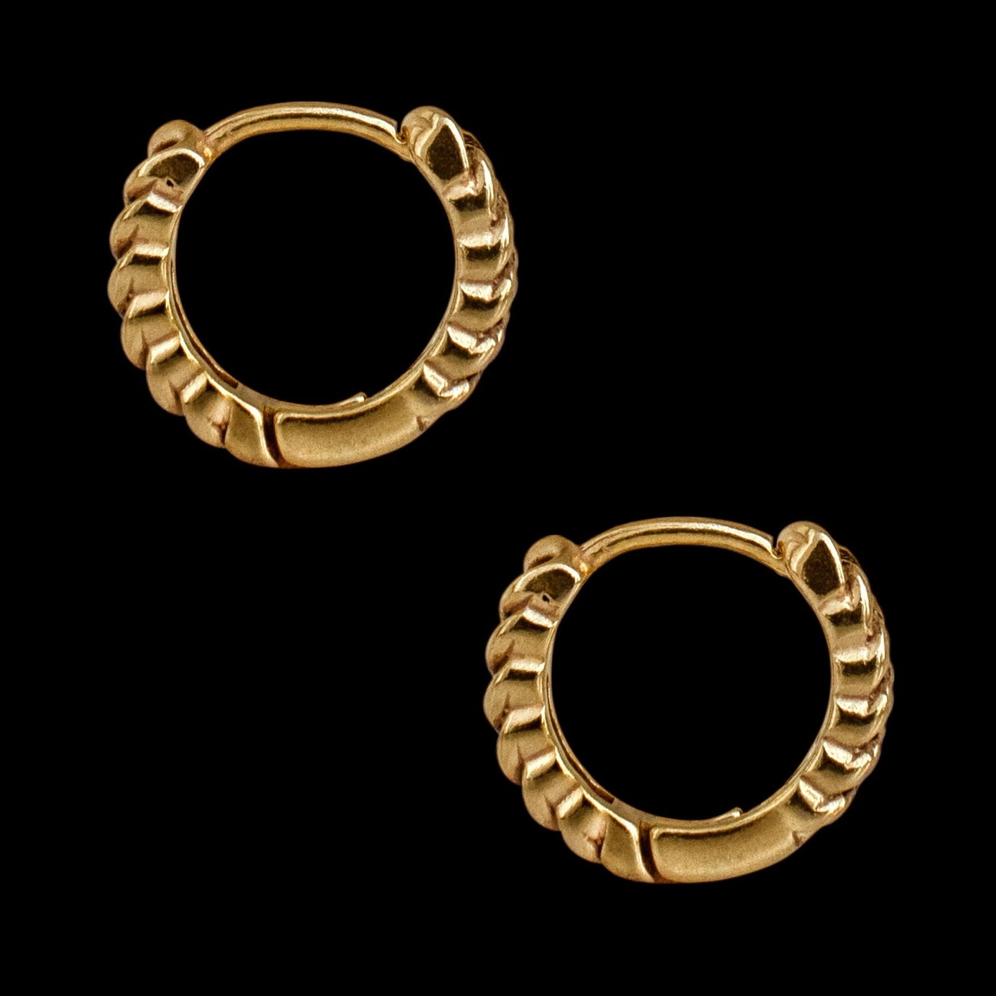 Dex Chain Huggie Earrings - Huggies - Ask and Embla