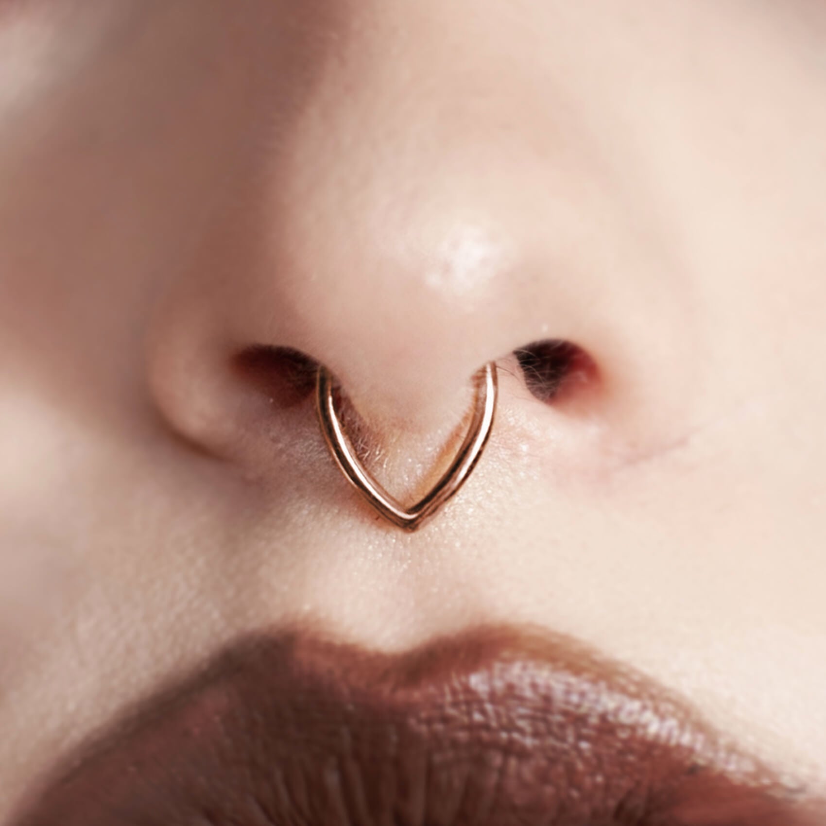 Gold seamless hot sale septum ring